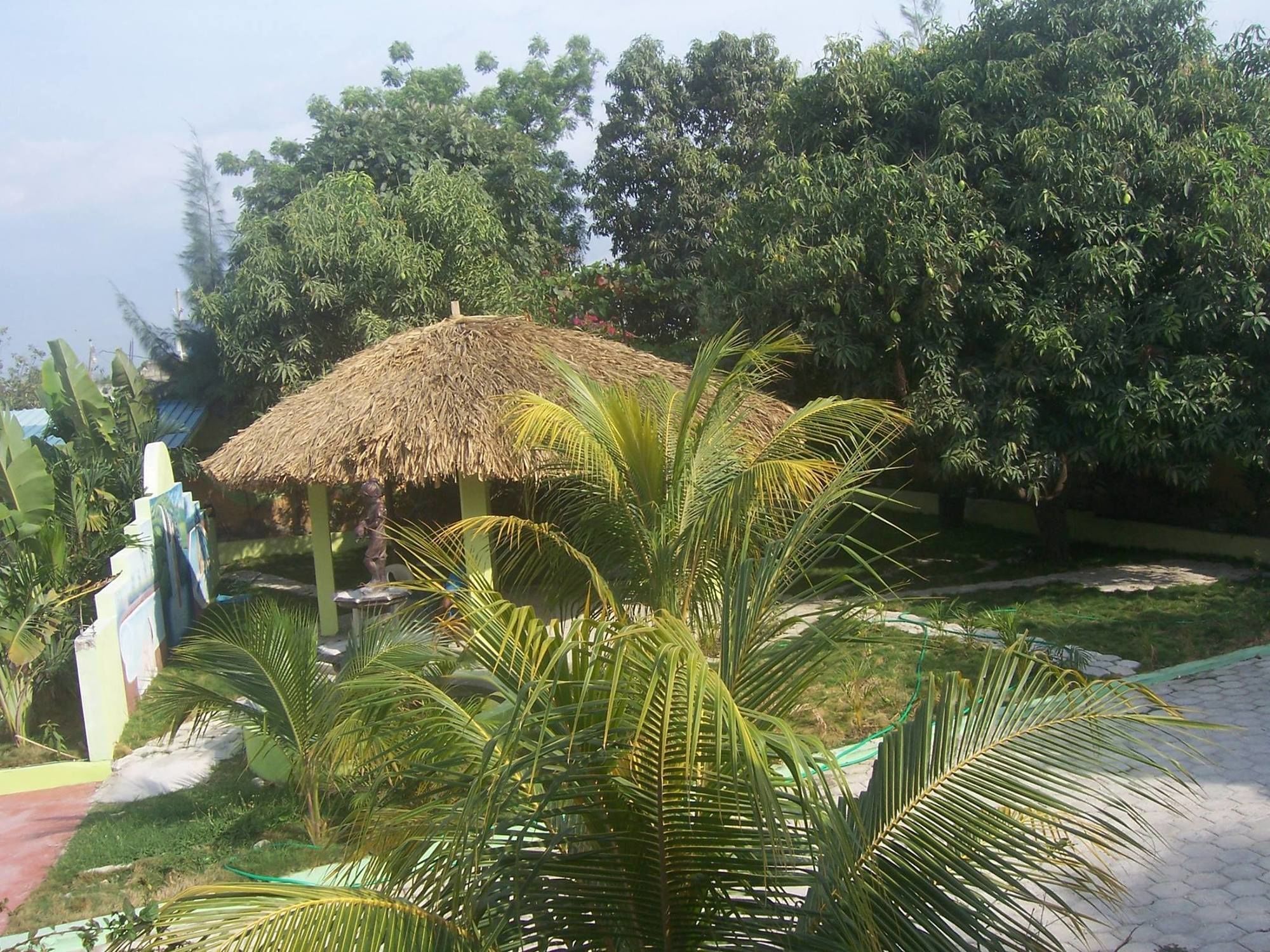 La Cayenna Hotel Et Restaurant Puerto Príncipe Exterior foto